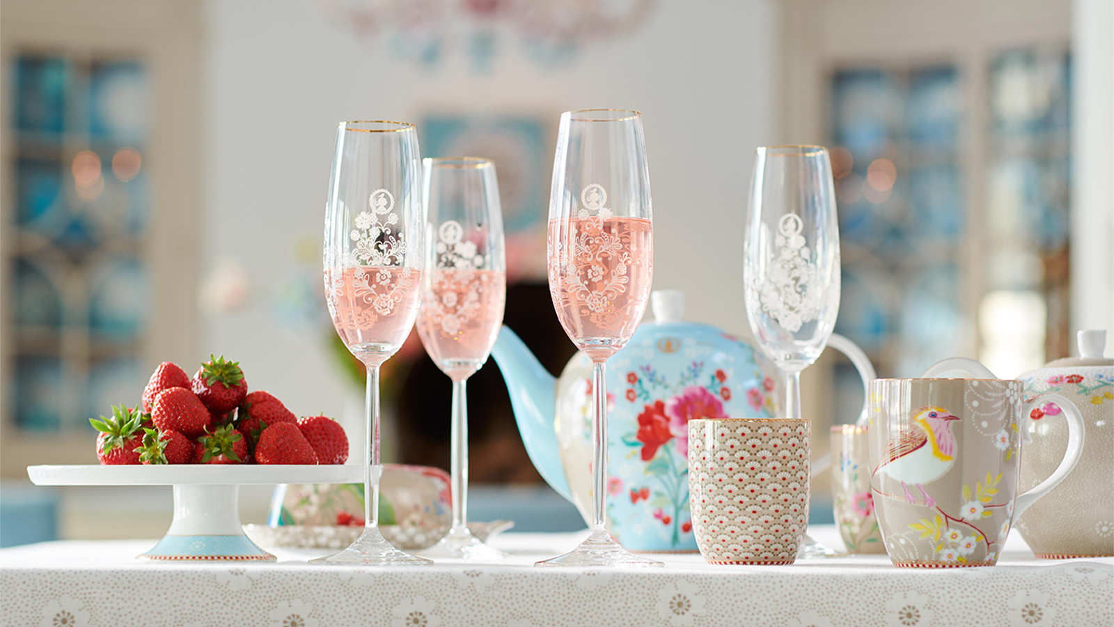 Hangi Bardakta Ne Servis Edilir?