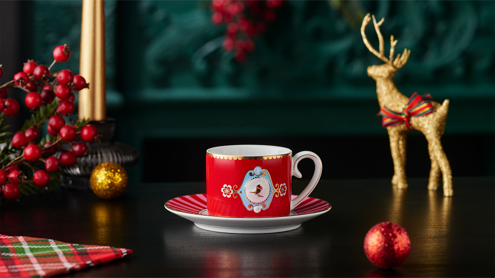 Pip Studio Love Birds Fincanlarıyla Dostluk Sohbetleri