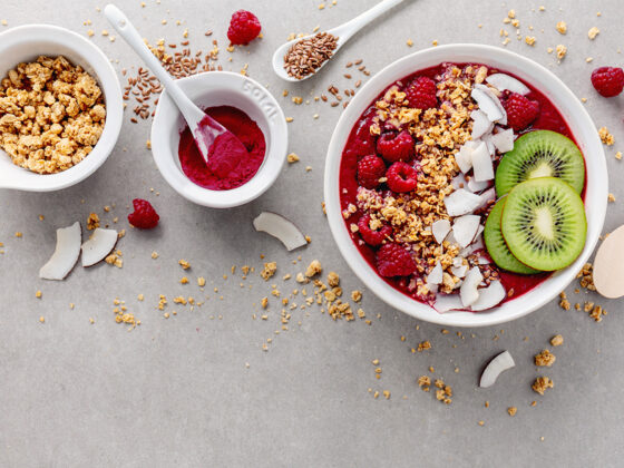 Sağlıklı ve Leziz Smoothie Tarifleri